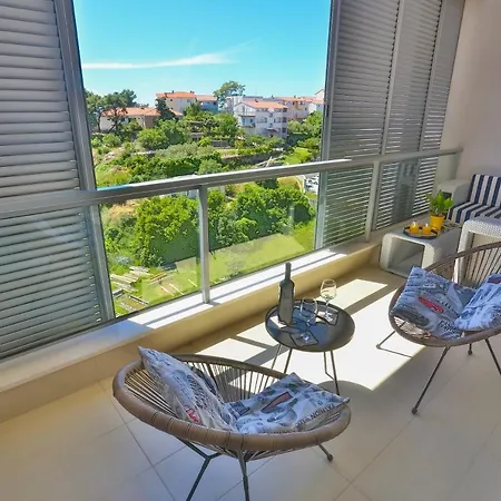 Luxury Apartment Big Blue Split شقة